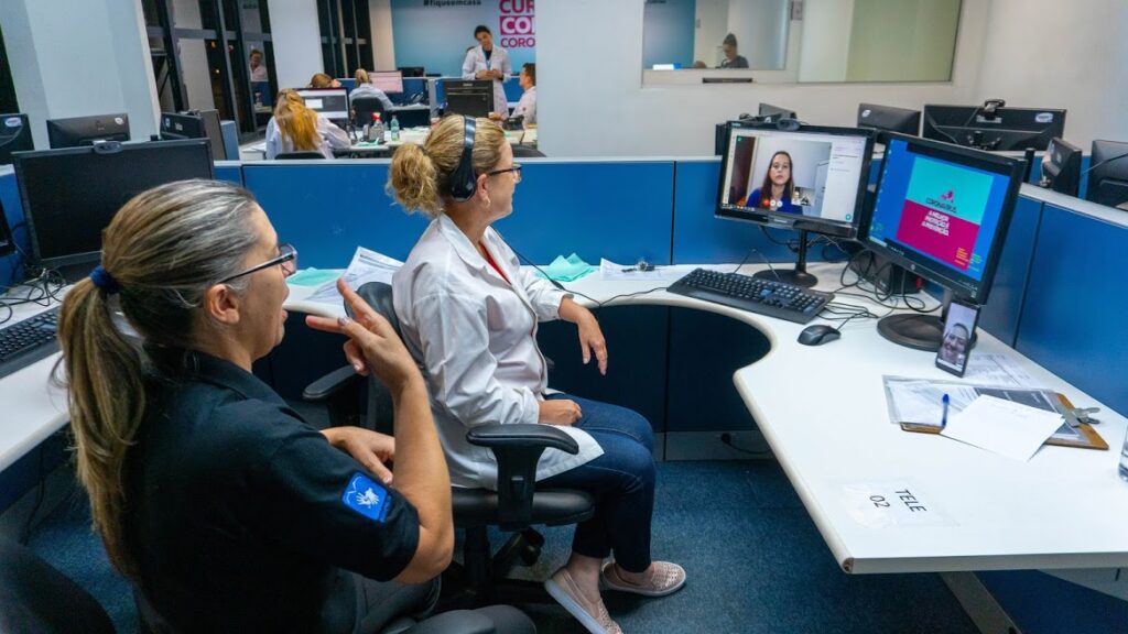 PL de Aureo prevê atendimento acessível a pessoas com deficiência auditiva