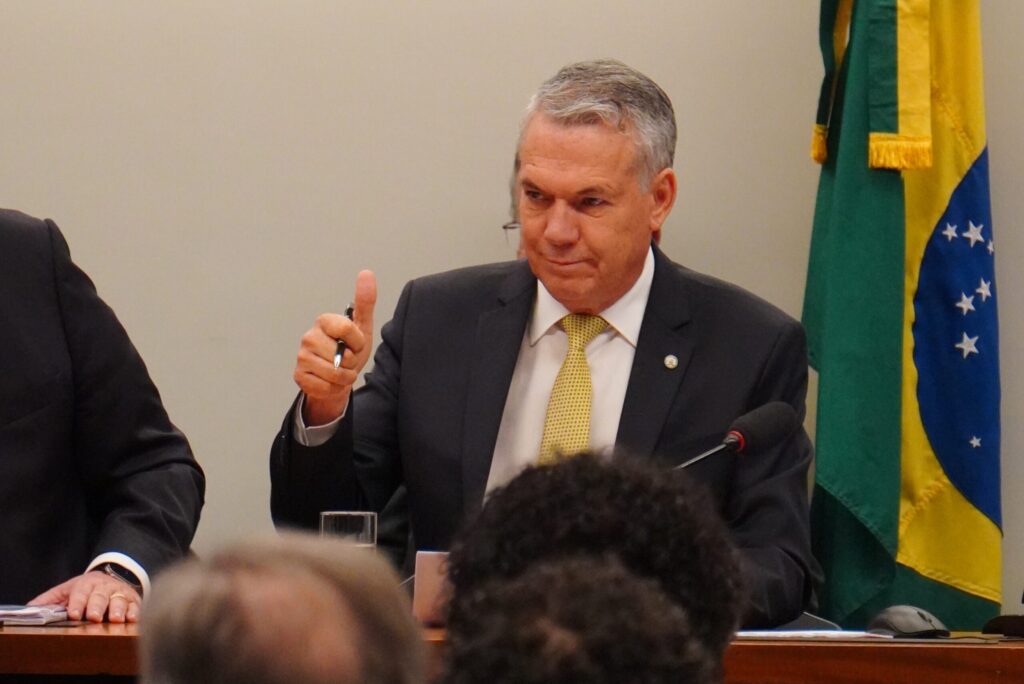 Zé Silva elogia Programa de Redução de Agrotóxicos mas aponta o que precisa ser corrigido