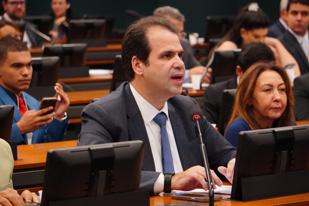 Aureo propõe criação de Sistema Nacional Contra Fraudes em Alimentos