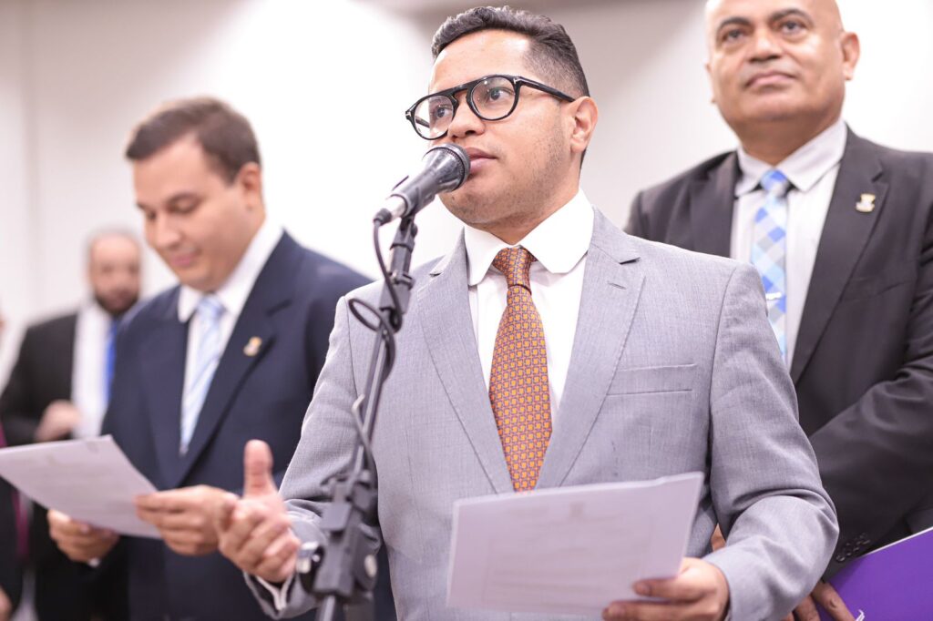 Papy apresenta projeto na 1ª sessão sobre censo de alunos com TEA em Campo Grande￼